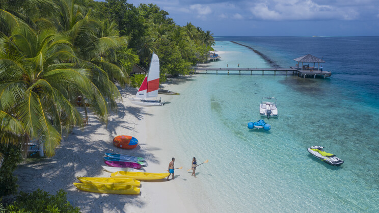 Royal Island Resort & Spa