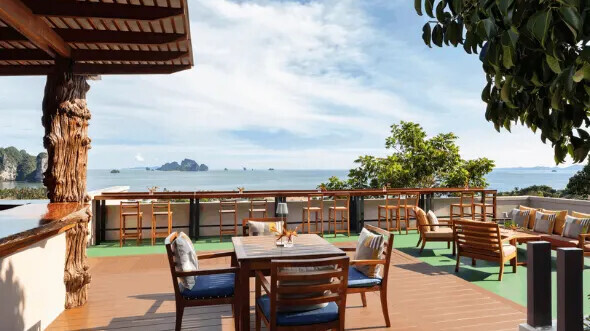 AVANI Ao Nang Cliff Krabi Resort 