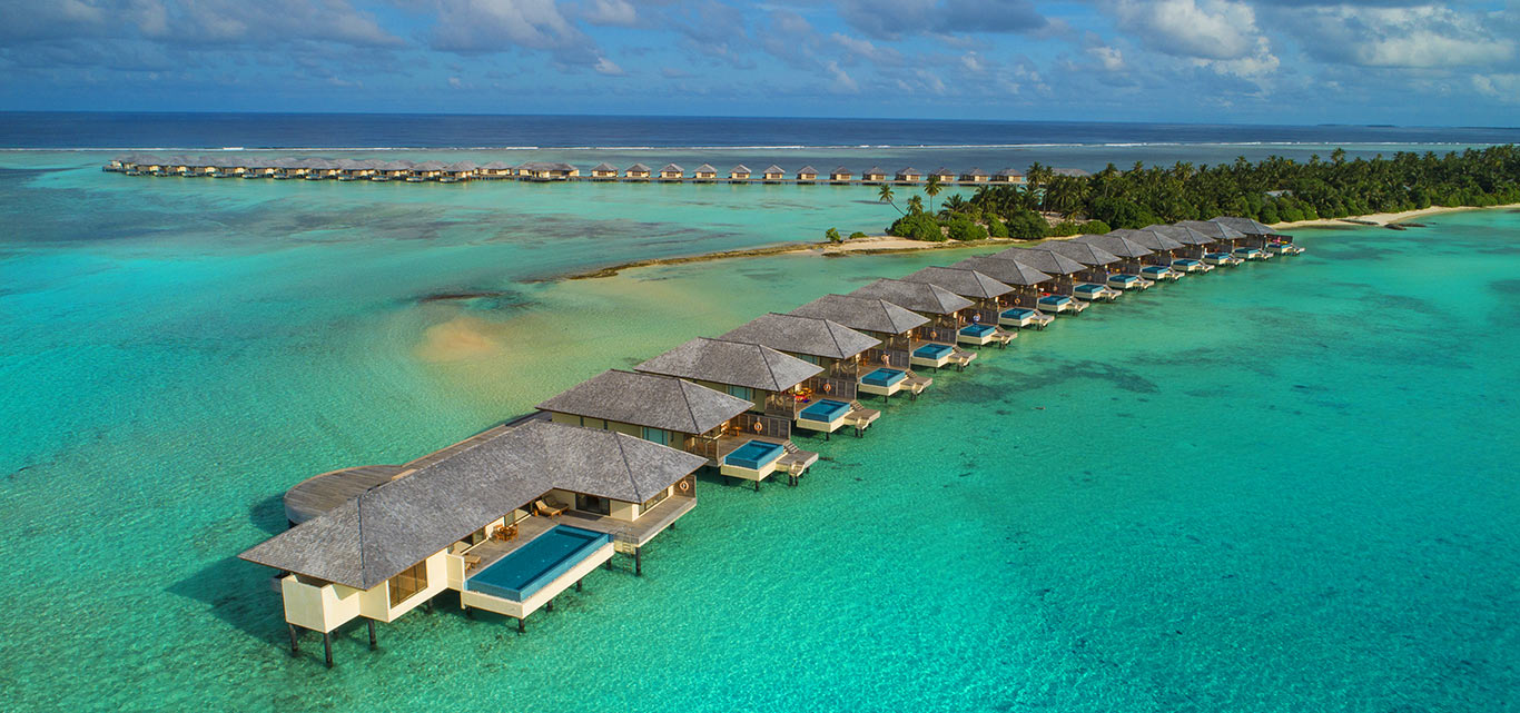  Sunrise/Sunset Overwater Pool Villa