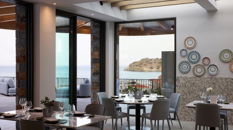 Cayo Exclusive Resort & Spa