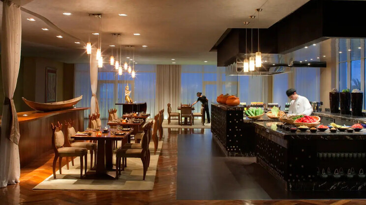 Grand Hyatt Doha Hotel & Villas