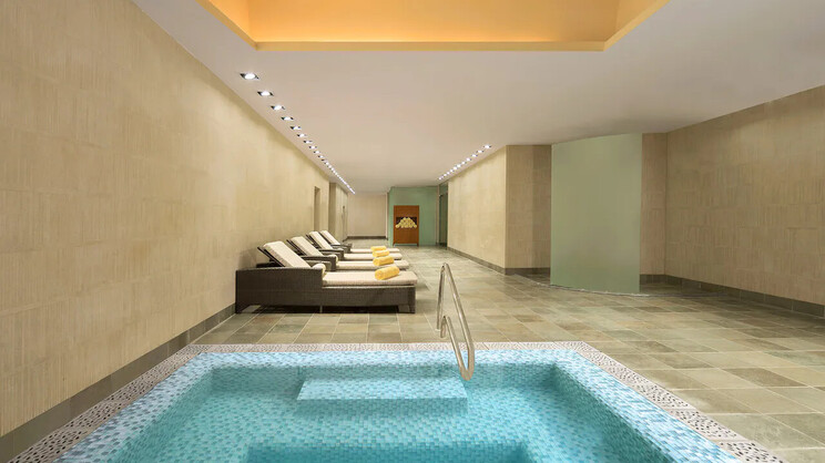 Grand Hyatt Doha Hotel & Villas