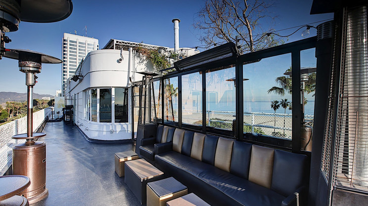 Hotel Shangri-La at the Ocean