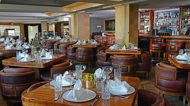 Hotel Shangri-La at the Ocean