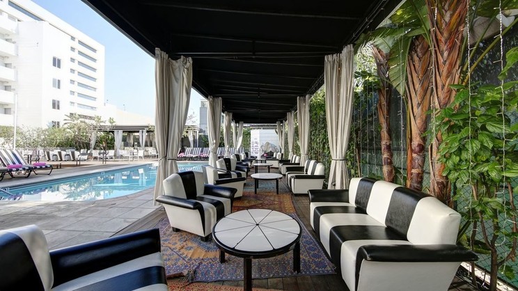 Hotel Shangri-La at the Ocean