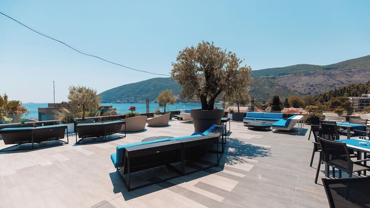 Palmon Bay Hotel & Spa