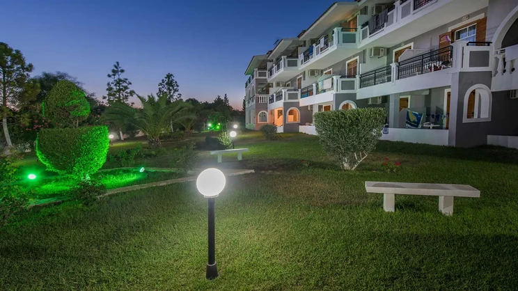 Golden Sun Hotel