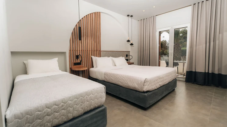 Triple Room