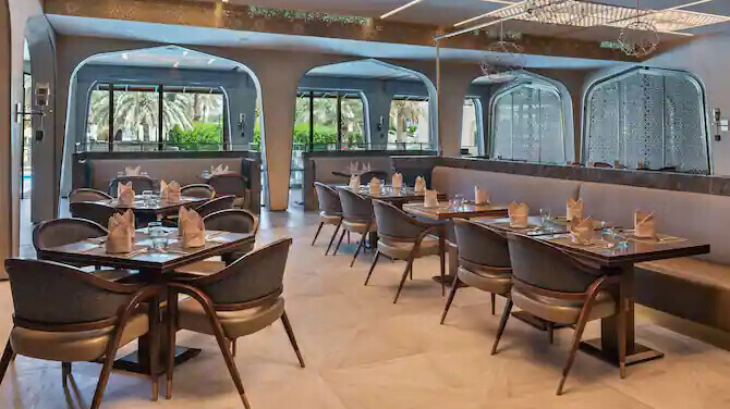 Radisson Blu Hotel & Resort, Al Ain