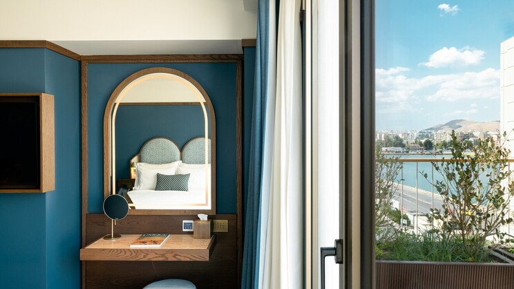 Mitsis N'U Piraeus Port