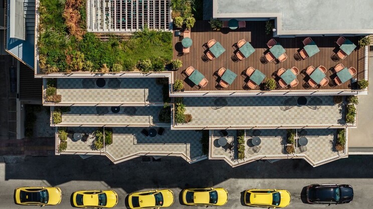 Mitsis N'U Piraeus Port