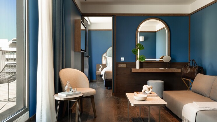 Mitsis N'U Piraeus Port