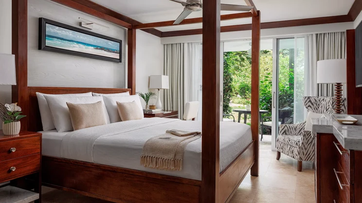 Caribbean Grand Luxe Walkout