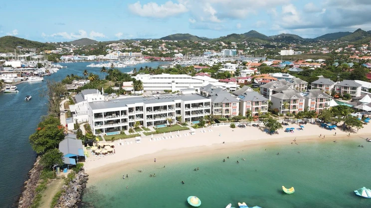 Sapphire Sands Villas By Bay Gardens