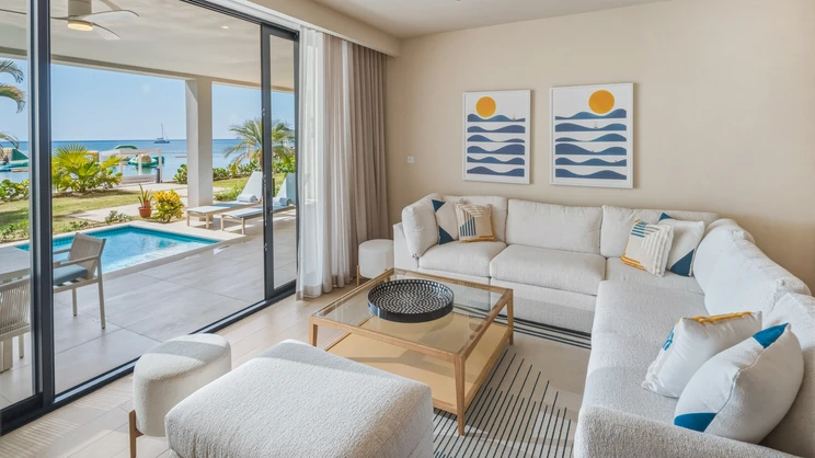 Sapphire Sands Villas By Bay Gardens