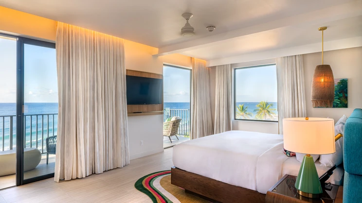 Premium Corner Room