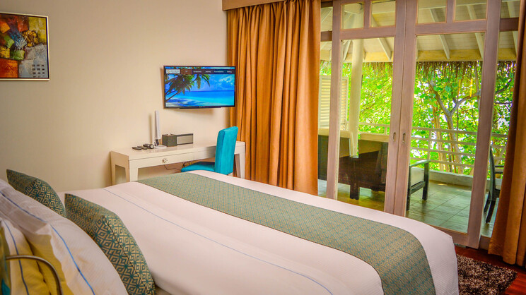 Beach Suite With Private Pool