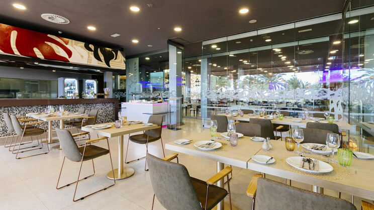 HD Beach Resort & Spa