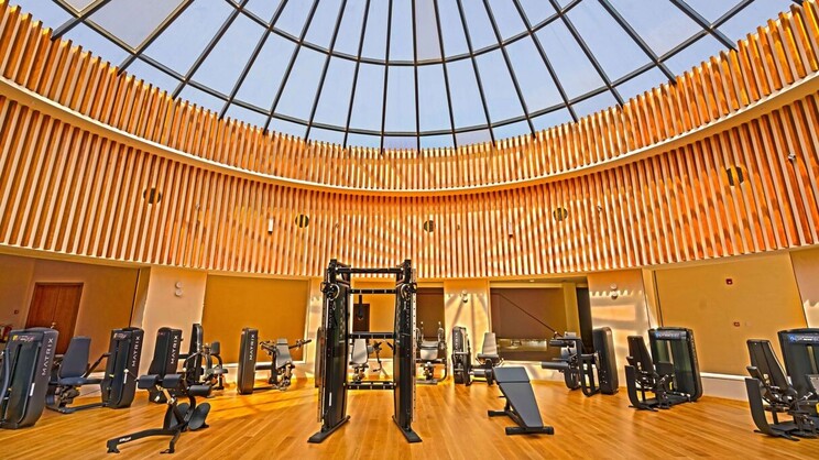 Le Meridien Abu Dhabi