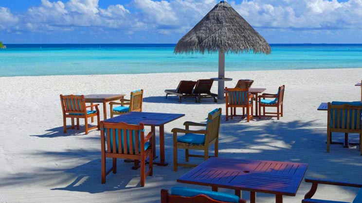 3/20  Sun Island Resort and Spa - Maldives  