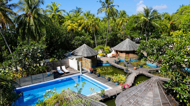 Nika Island Resort & Spa