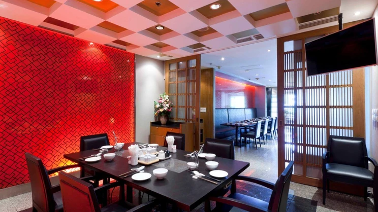 Pathunwan Princess Hotel