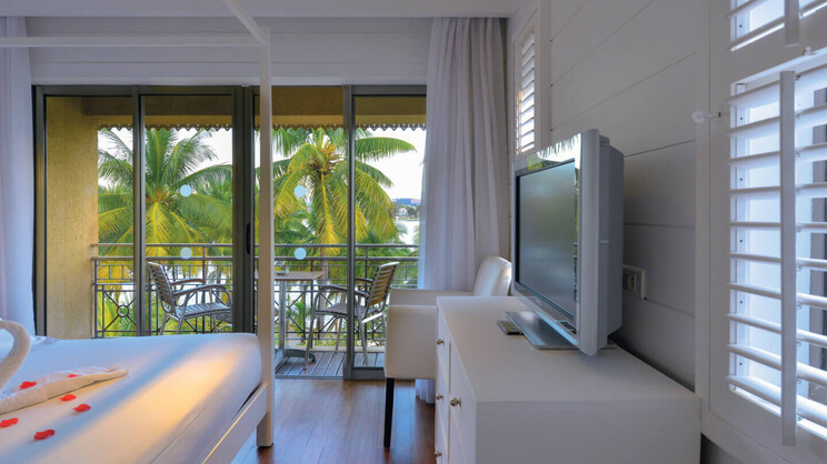 Mauricia Beachcomber Resort & Spa