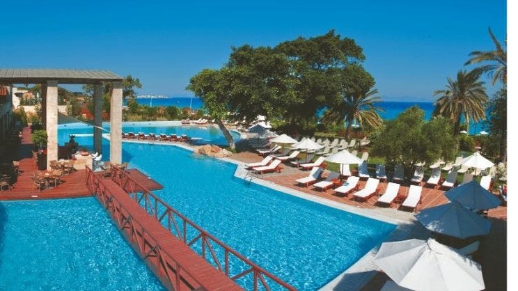 Rhodes Bay Hotel & Spa
