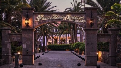 Seaside Grand Hotel Residencia