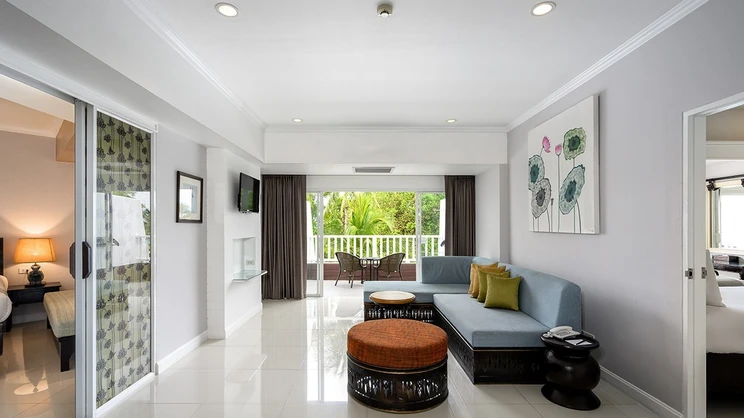 Thavorn Palm Beach Resort