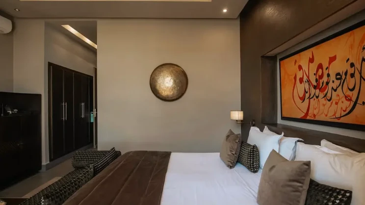 Prestige Room