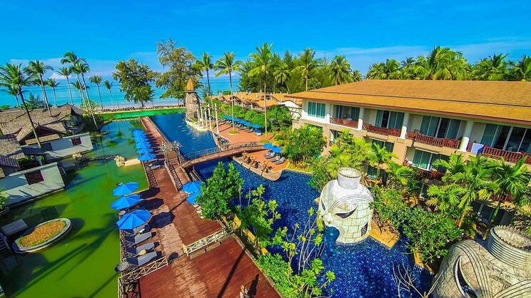 Graceland Khaolak Beach Resort