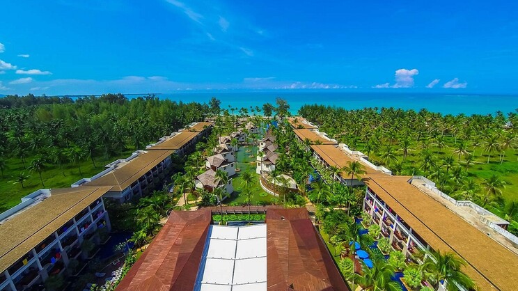 Graceland Khaolak Beach Resort
