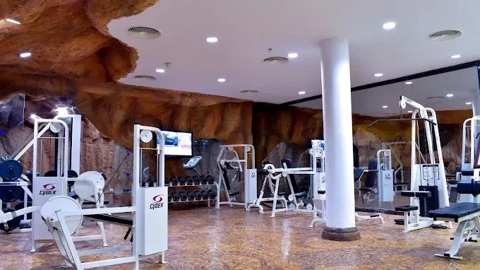 Parrotel Beach Resort