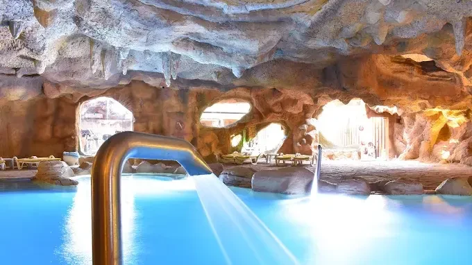 Parrotel Beach Resort