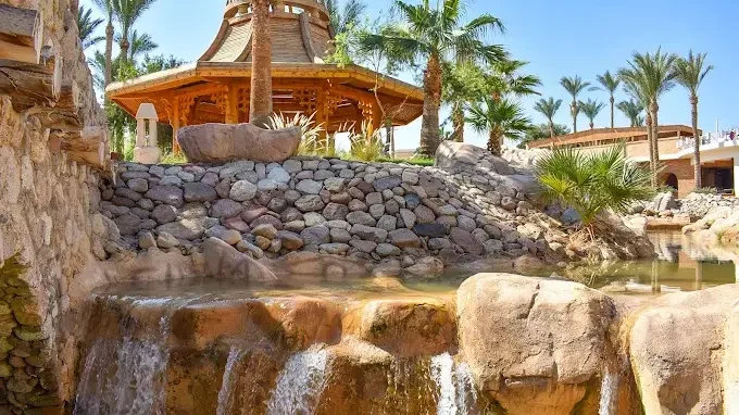 Parrotel Beach Resort