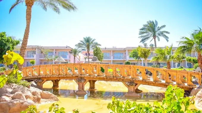 Parrotel Beach Resort