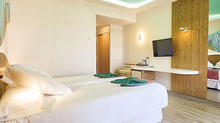 Hotel LIVVO Puerto de Mogán 2026/2027 – Hotel