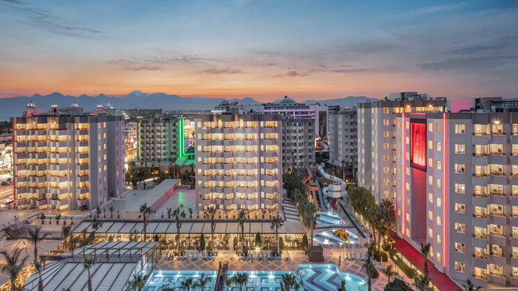 Ramada Resort by Wyndham Lara