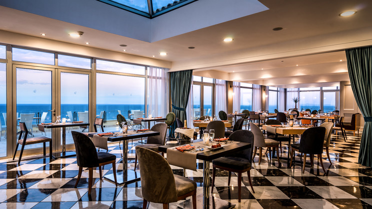 Apostolata Island Resort & Spa