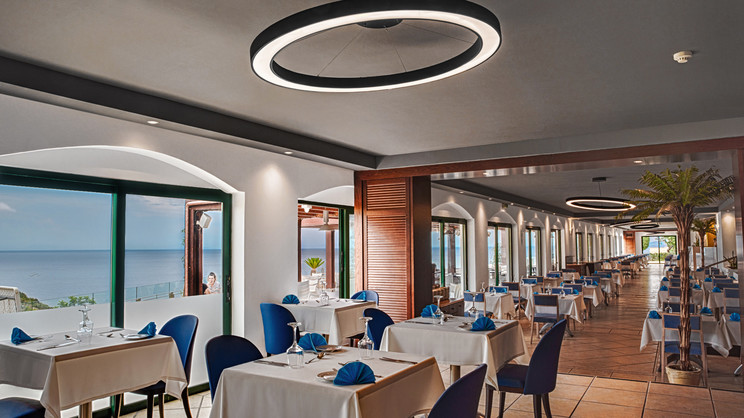 Apostolata Island Resort & Spa