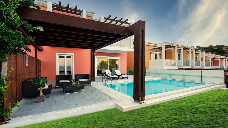 Apostolata Island Resort & Spa