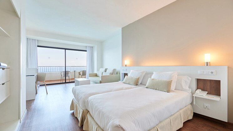 Double Sea View Room