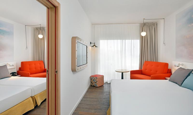 2 Bedroom Family Room