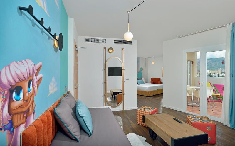 XTRA Katmandu Family Suite