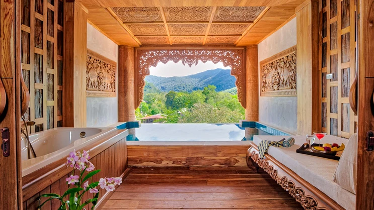 Pool Suite Water View 