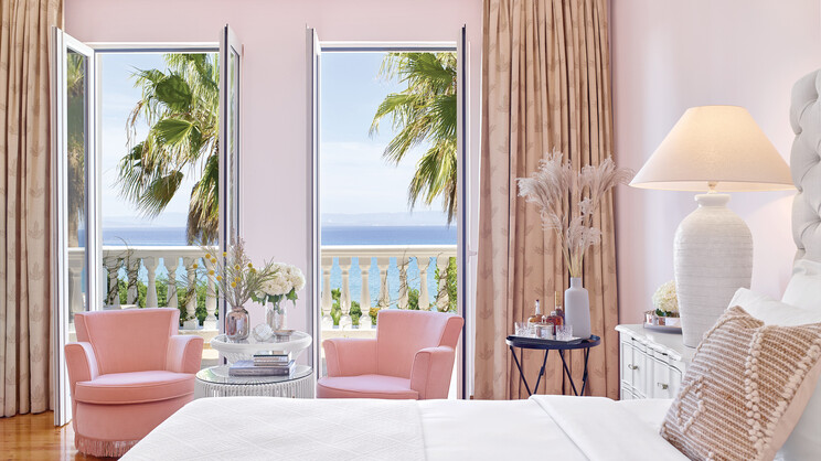 Mandola Rosa at Riviera Olympia