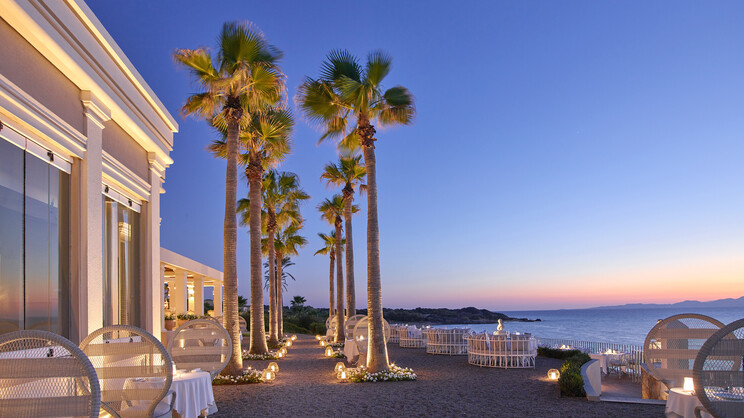 Mandola Rosa at Riviera Olympia