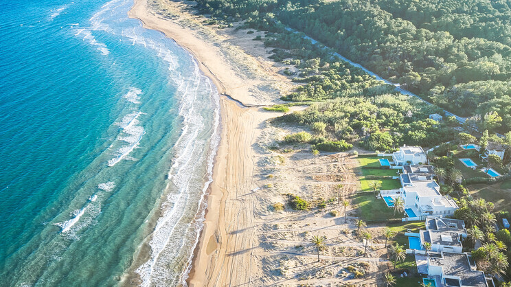 Mandola Rosa at Riviera Olympia