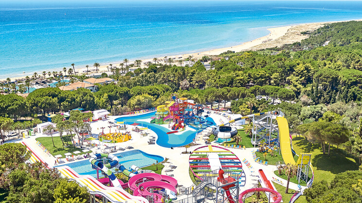 Mandola Rosa at Riviera Olympia